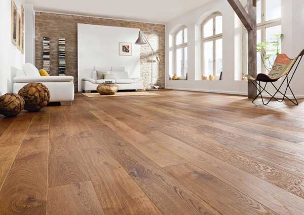 4 beneficios de los pisos de madera clara